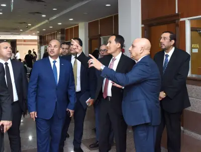 استثمارات بـ14.7 مليار دولار.. جولة موسعة لرئيس هيئة الاستثمار في الإسكندرية