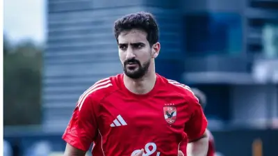 الأهلي يحدد 2 مليون دولار لرحيل بن رمضان والشمأل القطري يترقب