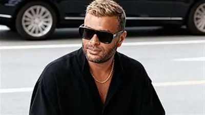 رامي صبري يشوق جمهوره لألبومه الجديد القمر في صيف 2026