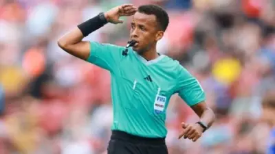 حكم صومالي يدير السوبر الأوروبي 2026 بعد استبعاده من المونديال