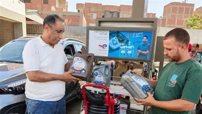 ضبط 320 كجم دواجن ولحوم مصنعة مجهولة المصدر في كفر شكر