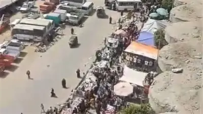 محافظة الجيزة تفض 4 أسواق عشوائية في إمبابة وتضبط مئات المخالفات