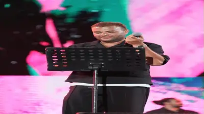 رامي صبري يشعل حماس الجمهور في حفل غنائي بـ6 أكتوبر