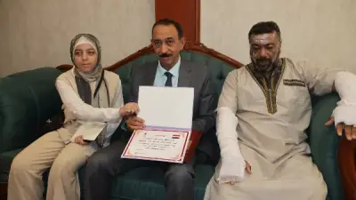 محافظة سوهاج تكرم البطل عادل عبد العال لإنقاذه 6 شباب من حريق بطما