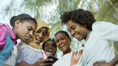 عرض فيلم ملكة القطن السوداني في 6 سينمات بالإمارات