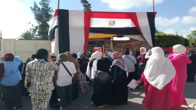 6100 طالب بثانوية شمال سيناء يؤدون امتحان اللغة العربية في 18 لجنة