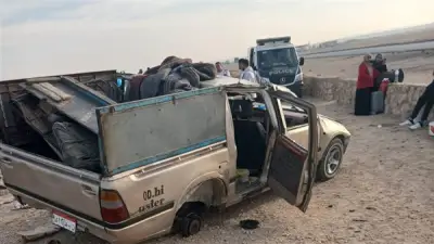 إصابة 8 عمال في انقلاب سيارة ربع نقل بالصحراوي الشرقي في المنيا