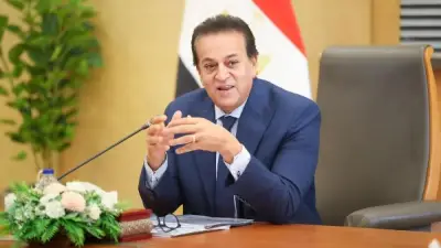 عبد الغفار: الرئيس السيسي يتابع الملفات الصحية بشكل دوري ومستمر