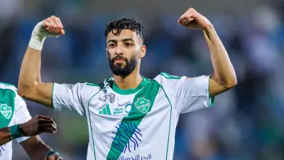 صورة أبو الشامات تثير الجدل بعد خسارة السعودية من إسبانيا 0-4