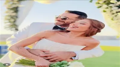 أحمد السعدني ينشر صورة رومانسية مع ميرنا الهلباوي من حفل الزفاف