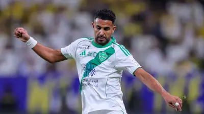 الأهلي السعودي يفسخ عقد رياض محرز بالتراضي ويدفع 15 مليون دولار تعويضًا