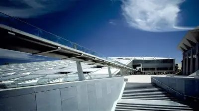 مكتبة الإسكندرية تطلق الدورة الثانية من جائزة المبدعين الشباب 2026 بسبعة أفرع