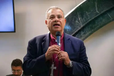 بحضور أندريه زكي: تنصيب القس سامح صبحي راعياً مشاركاً بالكنيسة الإنجيلية الثانية في طنطا