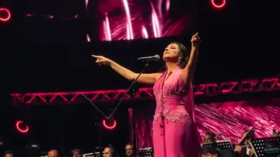 بالزغاريد والتصفيق.. استقبال حاشد لأنغام في حفلها بدبي