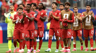 طاقم تحكيم عربي بقيادة المغربي جلال جيد لمباراة البرتغال وأوزبكستان في كأس العالم