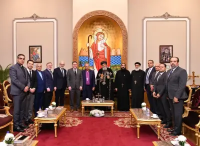 البابا تواضروس يستقبل رئيس الطائفة الإنجيلية ووفد الاتحاد المعمداني العالمي