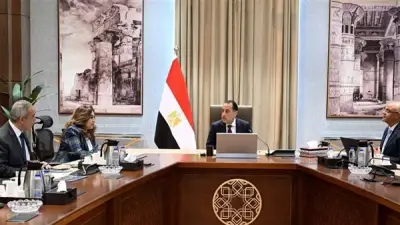 إطلاق أول شباك موحد لتراخيص المحال العامة بالإسكندرية لتسريع الإجراءات
