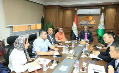محافظ الجيزة يبحث مع وفد شيو تشو الصيني فرص الاستثمار
