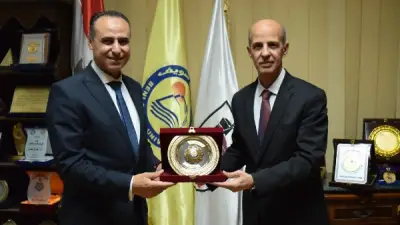 رئيس جامعة بني سويف يبحث مع وكيل الصحة سبل التعاون الصحي المشترك