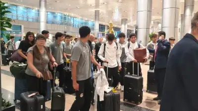 منتخب مصر للناشئين يصل القاهرة بعد برونزية أفريقيا والتأهل للمونديال