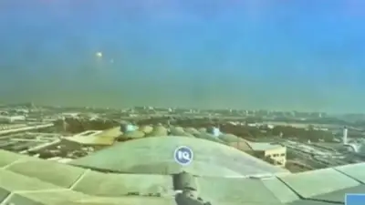 الطيران المدني الكويتي ينشر فيديو للهجوم على مبنى الركاب بمطار الكويت الدولي