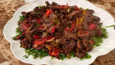 طريقة عمل القلب المشوّح.. أكلة شعبية سهلة ولذيذة
