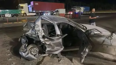 مصرع محامٍ وزوجته وشقيقته في حادث تصادم بالإسماعيلية