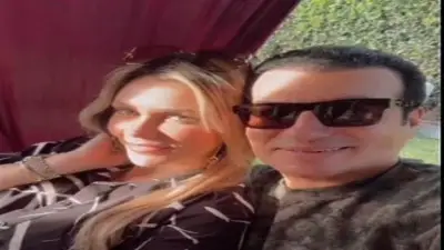 إيهاب توفيق يحتفل بعيد ميلاد زوجته وتخرج نجليه في ليلة استثنائية