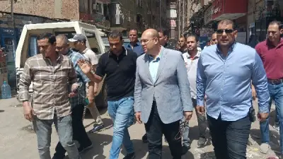 نائب محافظ الجيزة يتفقد مشروع الصرف الصحي بأوسيم ويشدد على التزام الجدول الزمني