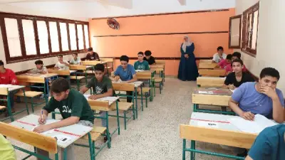 تعليم الجيزة: انضباط وهدوء في أول أيام امتحانات الإعدادية