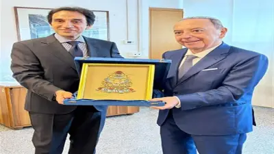 بسام راضي يحذر المصريين بالخارج من الاختلاط بأشخاص مشبوهة الأنشطة