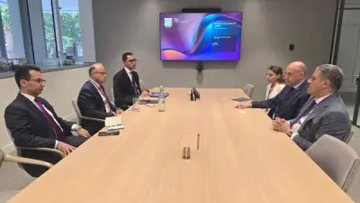 وزير الاستثمار يبحث مع شركة بريطانية تحديث أنظمة السكك الحديدية في مصر