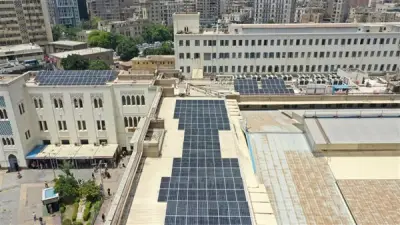 السكة الحديد تستعرض نجاح مشروع الطاقة الشمسية بمحطة مصر بالقاهرة