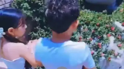 فيديو صادم.. سيدة توجه أبناءها للدعاء على زوجها المتوفى أمام القبر