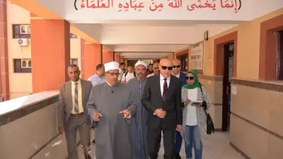 محافظ الأقصر يتفقد لجان امتحانات الثانوية الأزهرية في أول أيامها