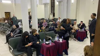عزاء والدة الإعلامية بسنت بكر ينطلق بحضور الأهل والأقارب