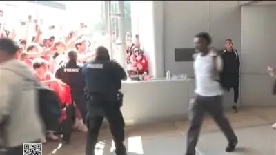 استقبال جماهيري حار لمنتخب مصر وصلاح قبل ودية البرازيل