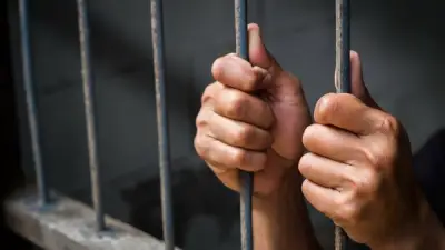 التقرير الطبي يكشف تفاصيل إصابة عامل دليفري بجرح في الوجه على يد عاطلين بحدائق القبة