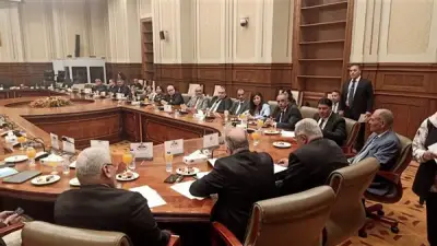لجنة التضامن بالشيوخ تناقش تعزيز حقوق الإنسان مع المجلس القومي