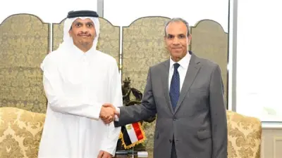 وزير الخارجية يبحث مع نظيره القطري التطورات الإقليمية والعلاقات الثنائية