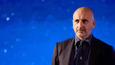 إنتر ميلان يؤكد انتقال دومفريس لريال مدريد ويسعى لضم جونز