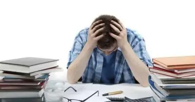 أضرار صحية تهددك بسبب الإفراط في الكافيين خلال الامتحانات