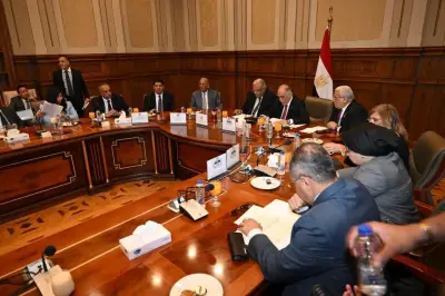المجلس القومي لحقوق الإنسان يبحث مع مشايخ القبائل أولويات المرحلة المقبلة وتعزيز التعاون المؤسسي