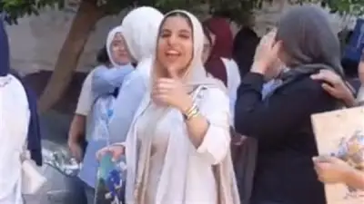 طالبات المنصورة يشتكين من امتحان الإنجليزي: إجابات متشابهة وسؤال ممسوح