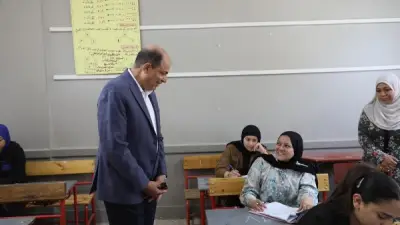 محافظ المنيا يتفقد لجان امتحانات الدبلومات الفنية ويؤكد منع الغش