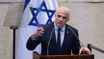 لابيد: الحرب مع إيران لا تخدم مصالحنا والمواطنون ليسوا دمى على المسرح