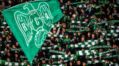موعد مباراة الكوكب المراكشي والرجاء في الدوري المغربي والقنوات الناقلة