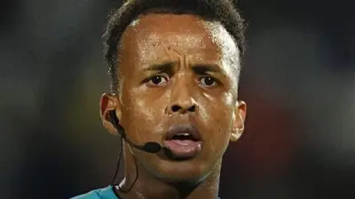 ماجد سامي يهاجم فيفا بعد استبعاد الحكم الصومالي عمر أرتان من كأس العالم