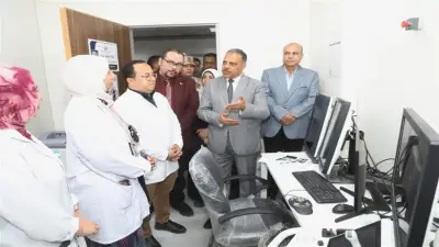 محافظ الشرقية يفتتح أقساما جديدة وعيادة ماموجرافي بمستشفى بلبيس المركزي