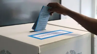 بيرو: فارق ضئيل بين مرشحي الرئاسة مع استمرار فرز الأصوات